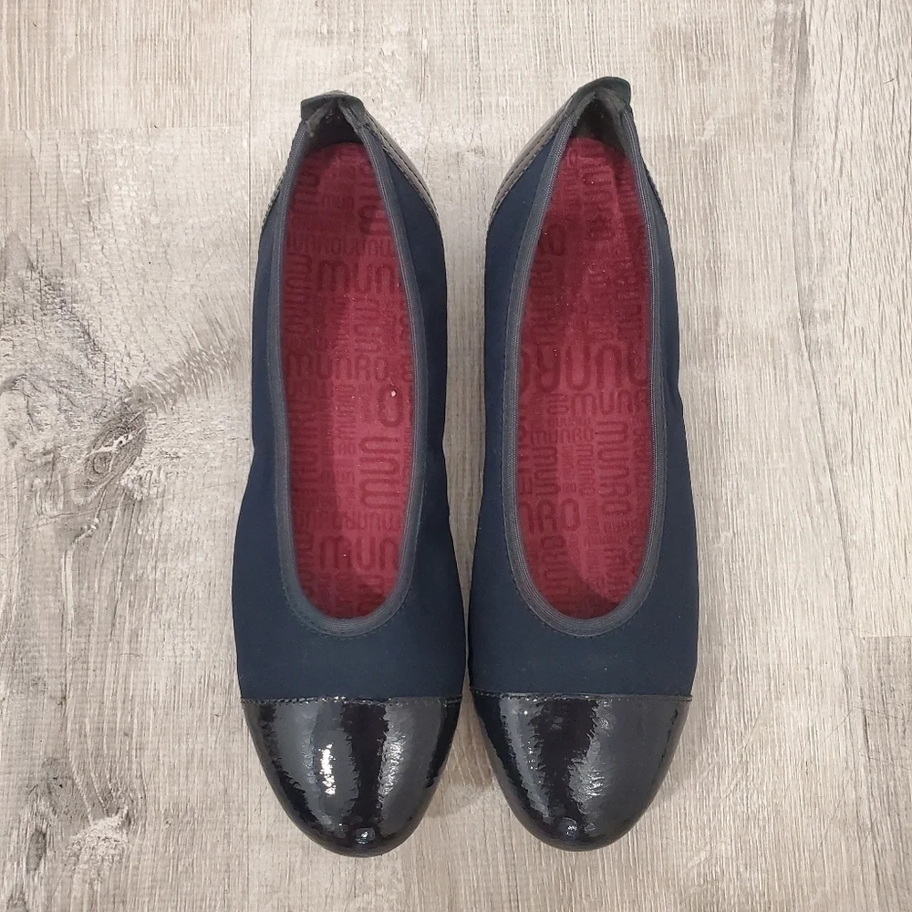 NEW Munro American Henlee Hidden Wedge